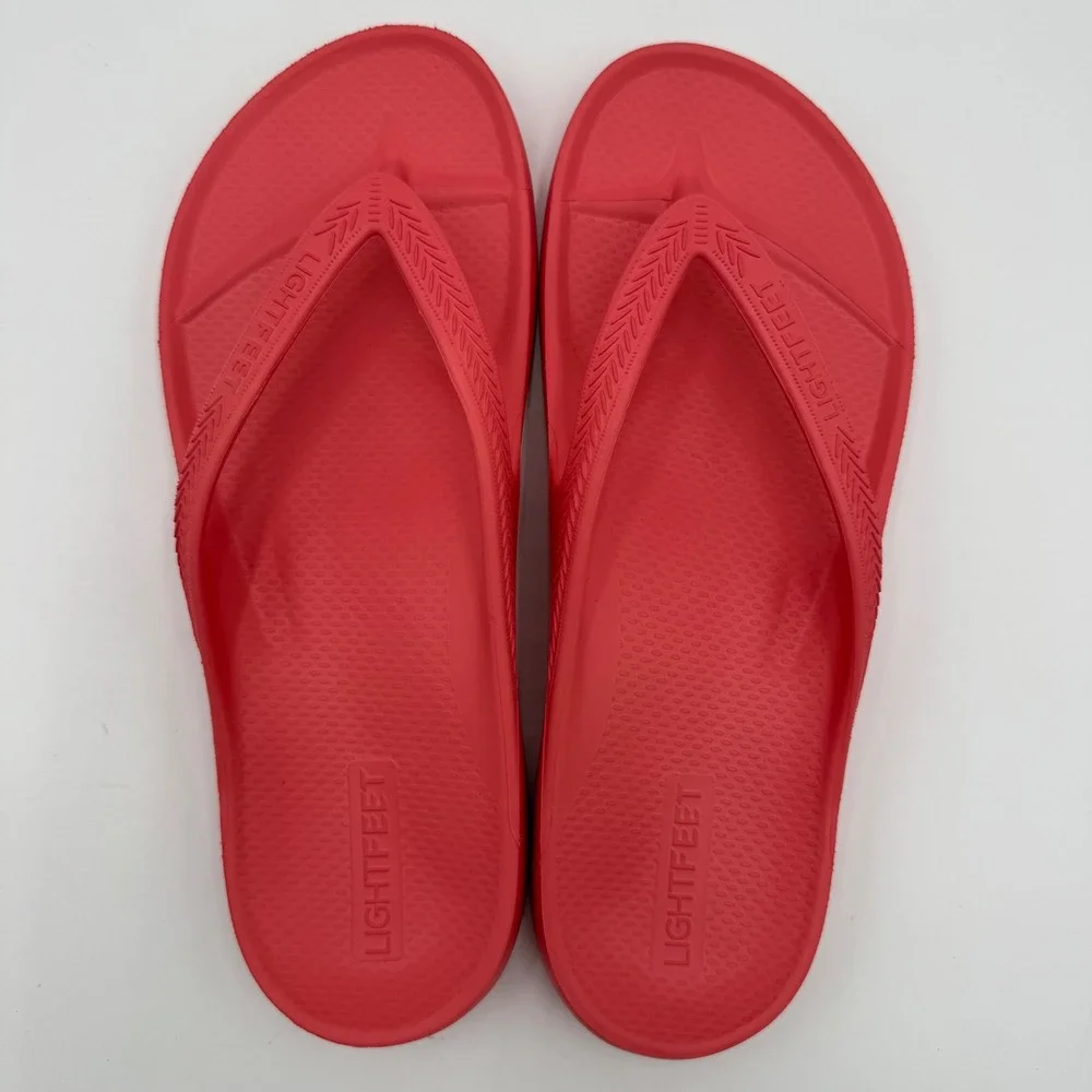 Lightfeet Arch Support Flip Flops Sandals Women 9 / Men 8 Coral Beach Vacation
